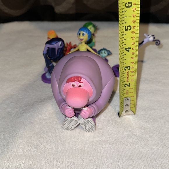 DISNEY AUTHENTIC Inside Out 2 Deluxe Playset NWOT/NWOB - Picture 6 of 11